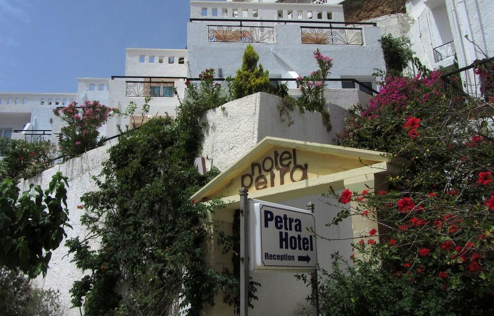 Petra Hotel Agia Galini  Exterior photo